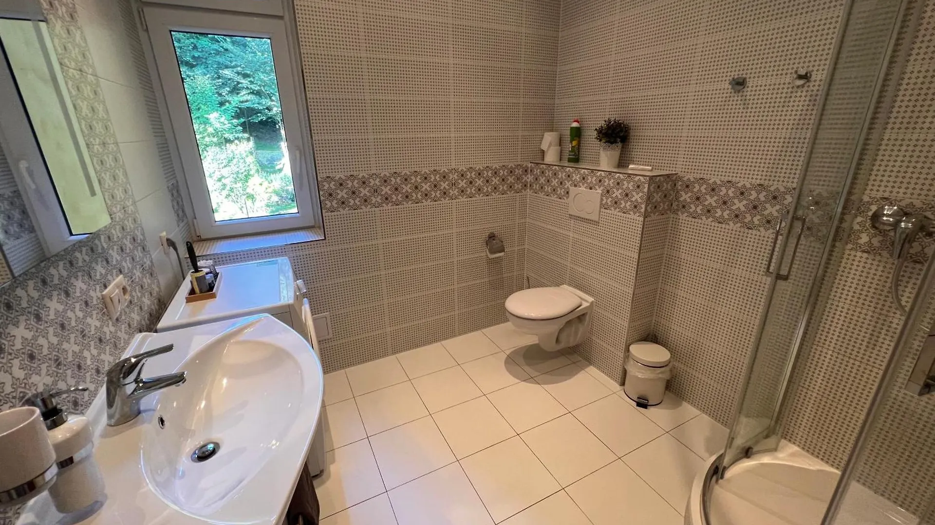 Jurincom Apartments Na Vyhlidce 卡罗维发利 0*,  捷克