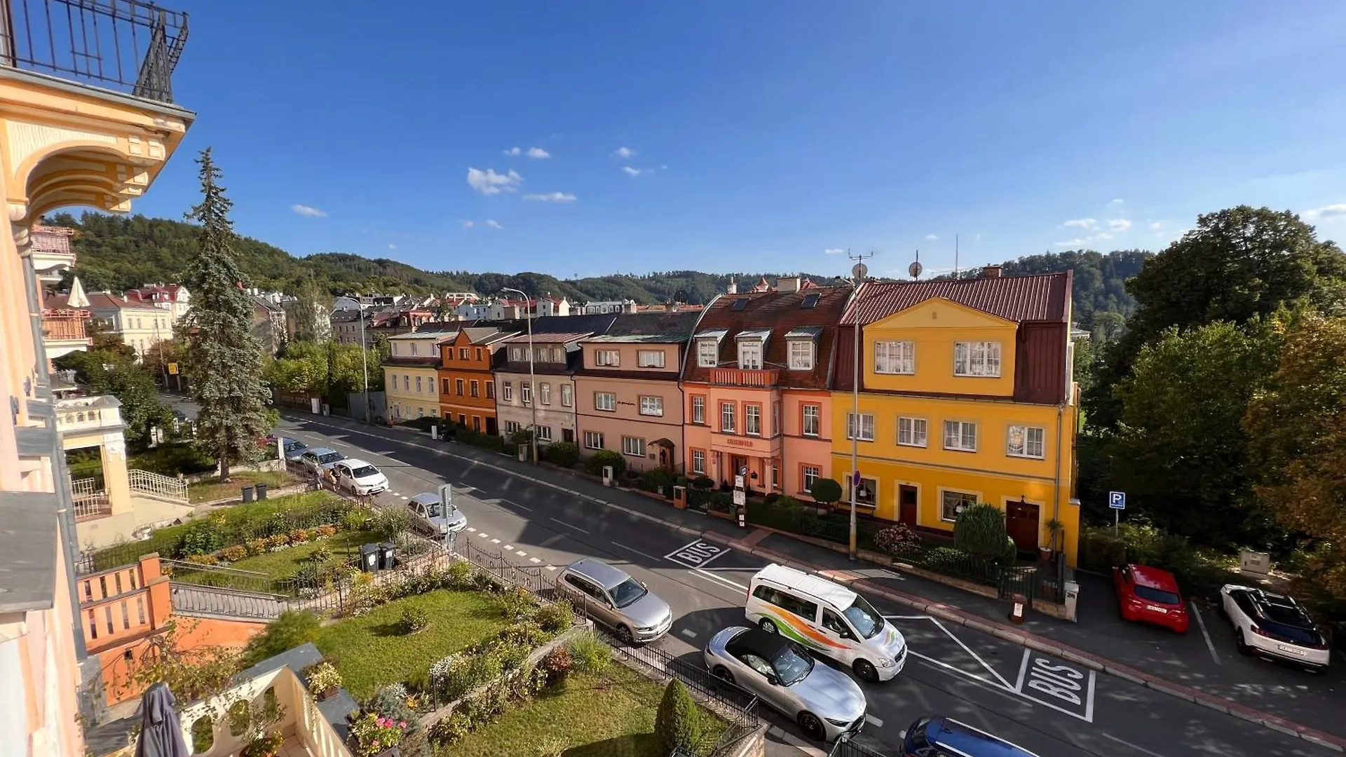 Jurincom Apartments Na Vyhlidce 卡罗维发利 0*,  捷克
