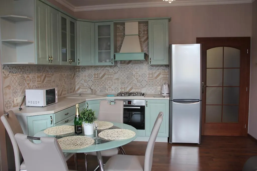 Jurincom Apartments Na Vyhlidce 卡罗维发利